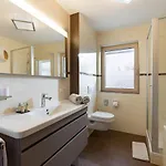 Ledermaier Loft & Lodge's Eu *