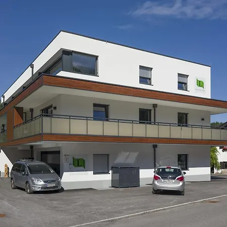 شقة Ledermaier Loft & Lodge's Eu